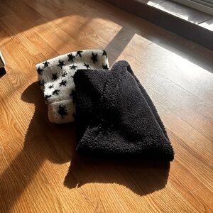 Cozy Black and Star Patterned Scarves